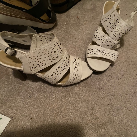 Heels - Picture 7 of 8